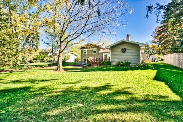 Split-level home in Lombard, DuPage Co, Illinois sold as-is